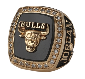 1990-91 Chicago Bulls NBA Championship Salesmans Sample Ring - Michael Jordan